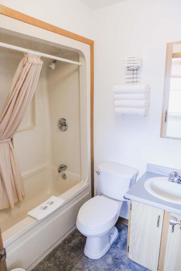 Peck'S Housekeeping Cottages Louisbourg Εξωτερικό φωτογραφία